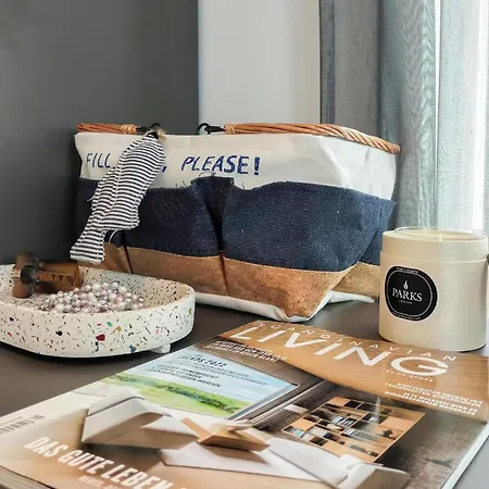 2 Bedroom Lovely Ship In Ohe & Laak Botel Ohe en Laak